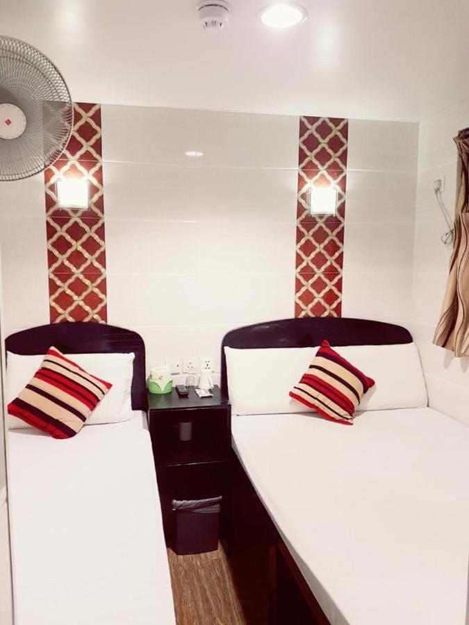 New Fortunate Guest House ฮ่องกง ภายนอก รูปภาพ