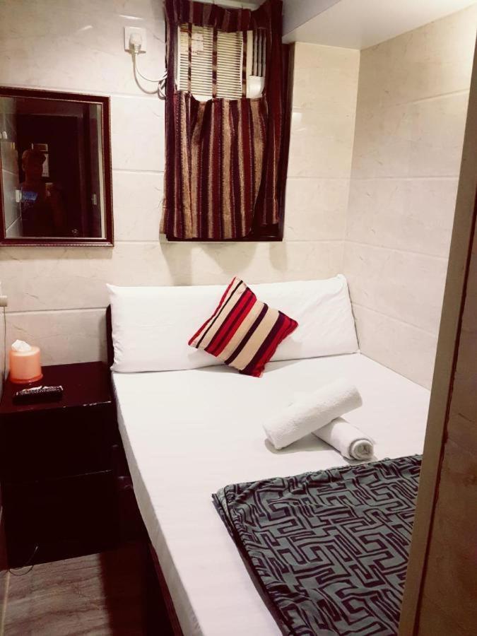 New Fortunate Guest House ฮ่องกง ภายนอก รูปภาพ