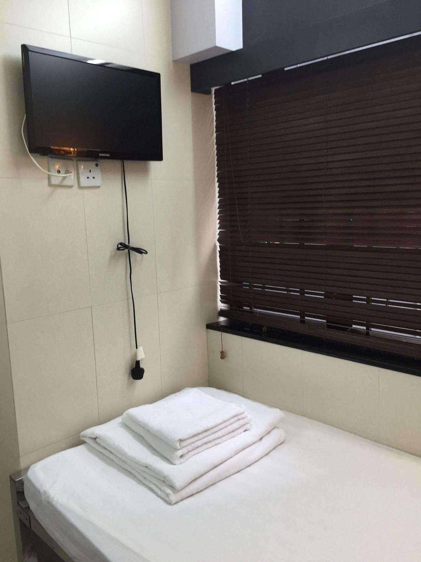 New Fortunate Guest House ฮ่องกง ภายนอก รูปภาพ