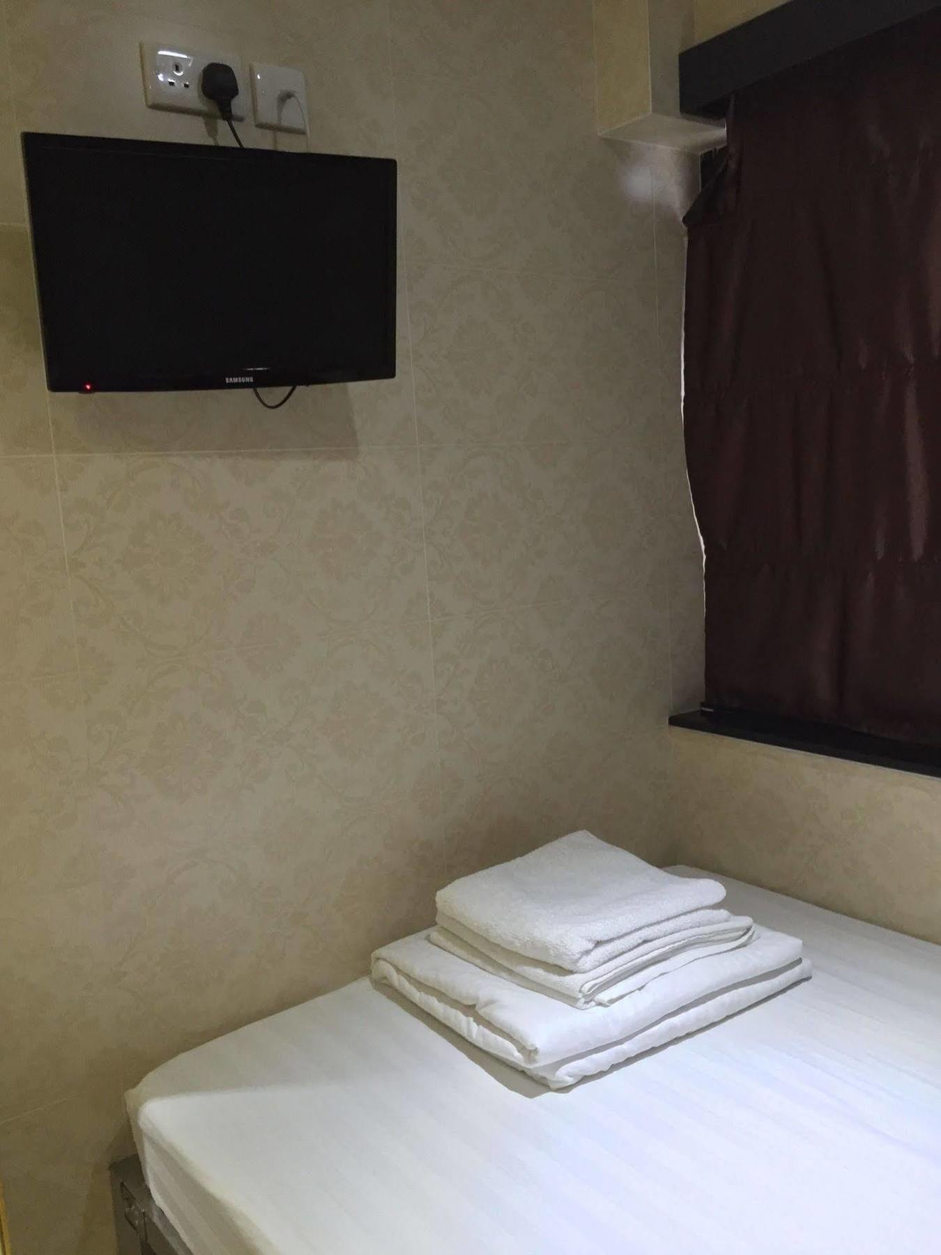 New Fortunate Guest House ฮ่องกง ภายนอก รูปภาพ