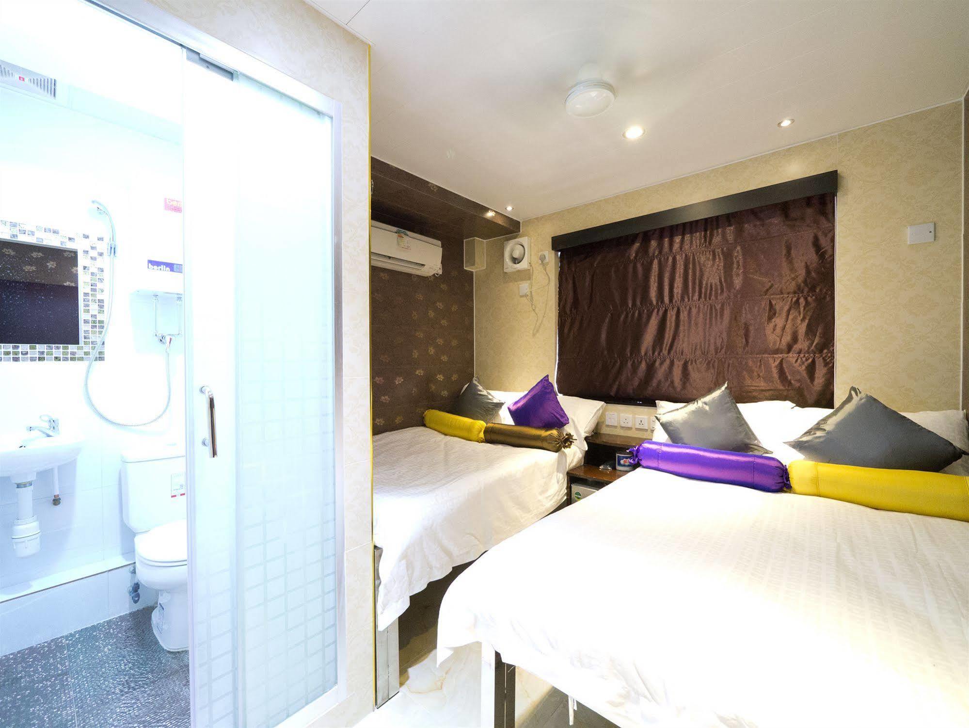 New Fortunate Guest House ฮ่องกง ภายนอก รูปภาพ