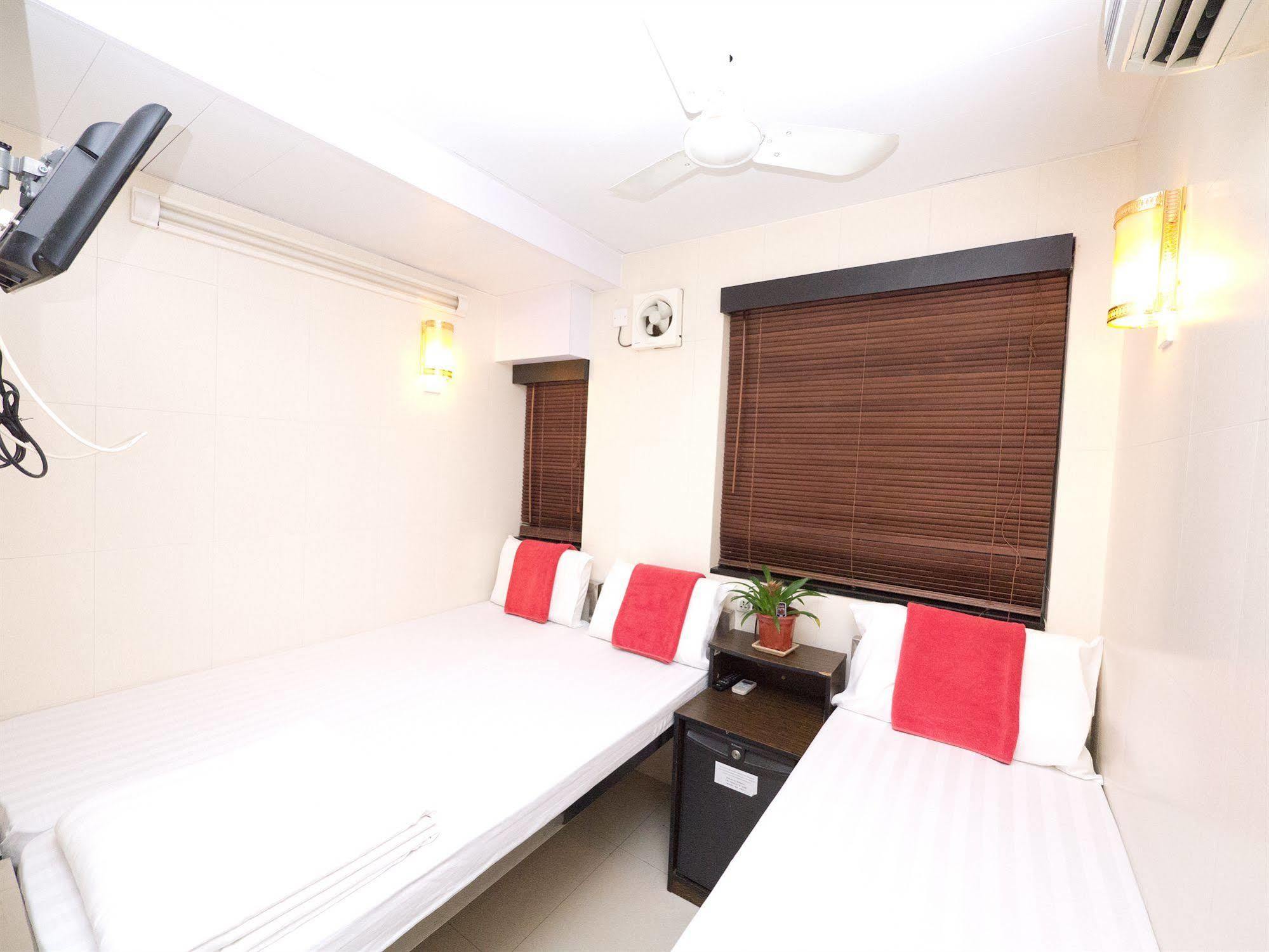 New Fortunate Guest House ฮ่องกง ภายนอก รูปภาพ
