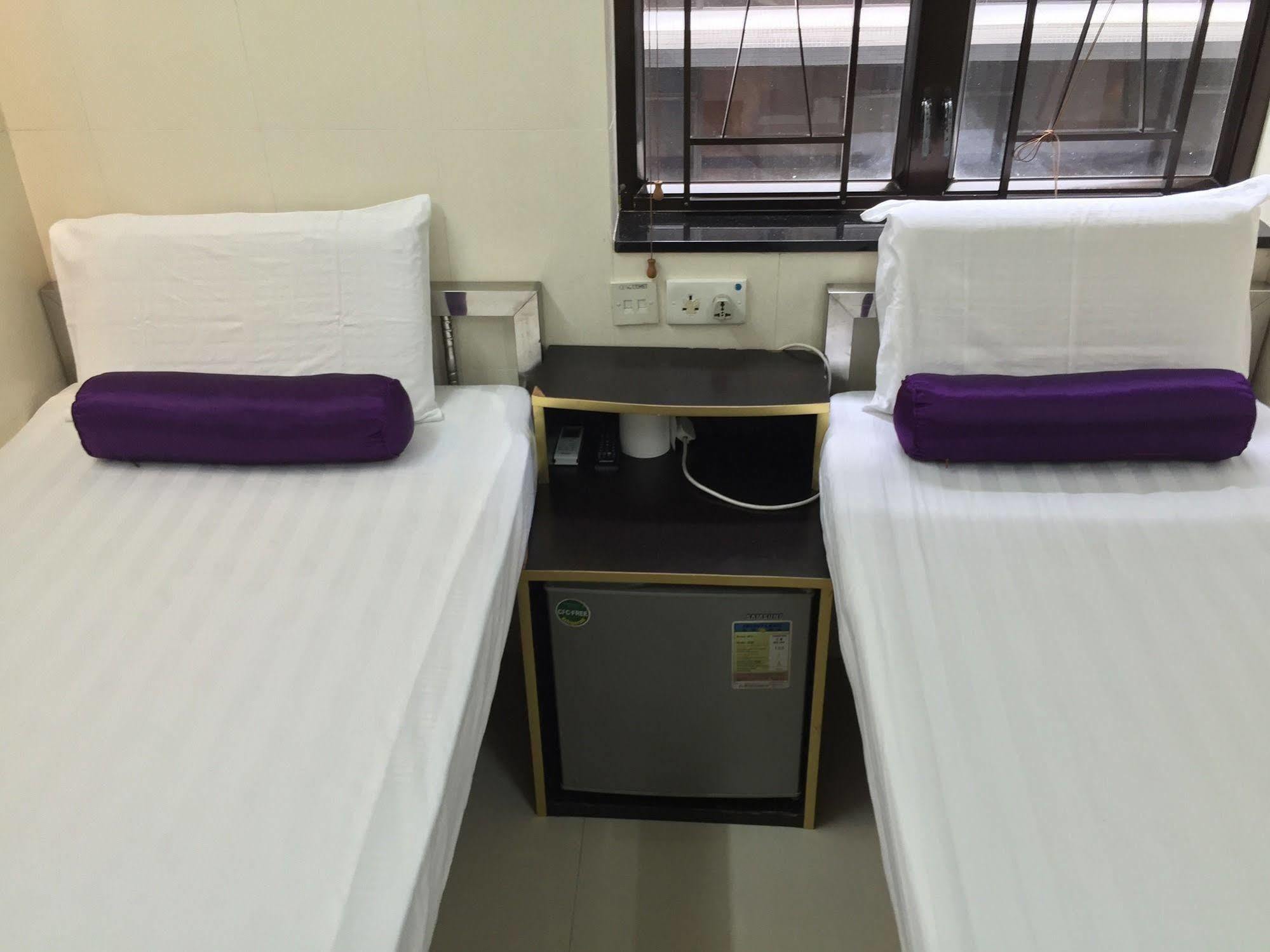 New Fortunate Guest House ฮ่องกง ภายนอก รูปภาพ