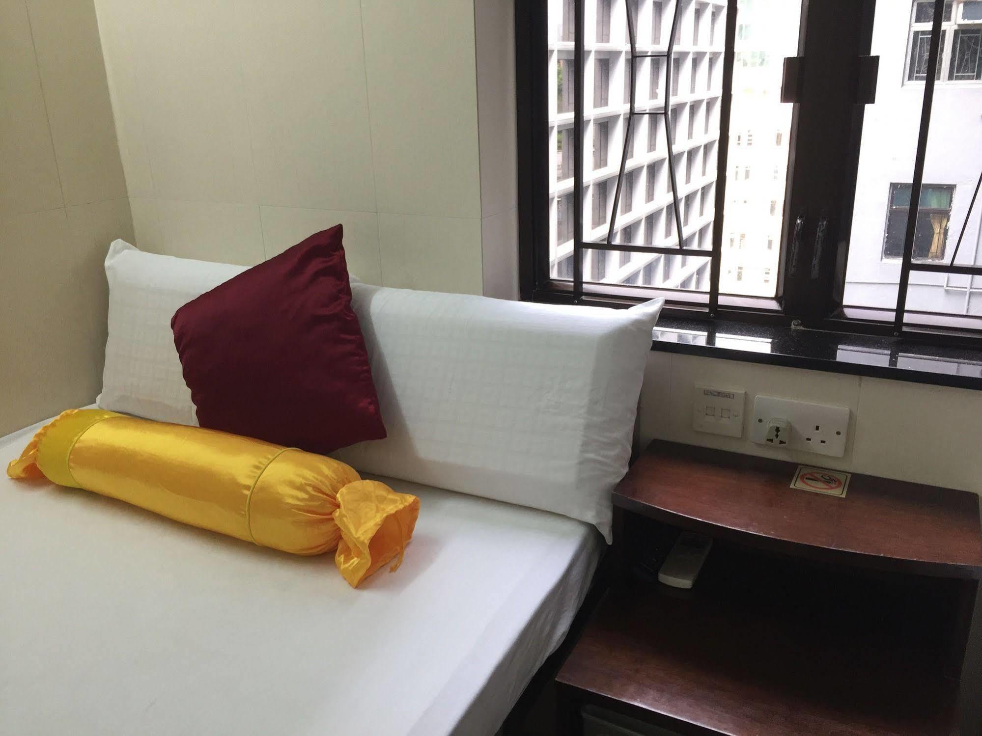 New Fortunate Guest House ฮ่องกง ภายนอก รูปภาพ