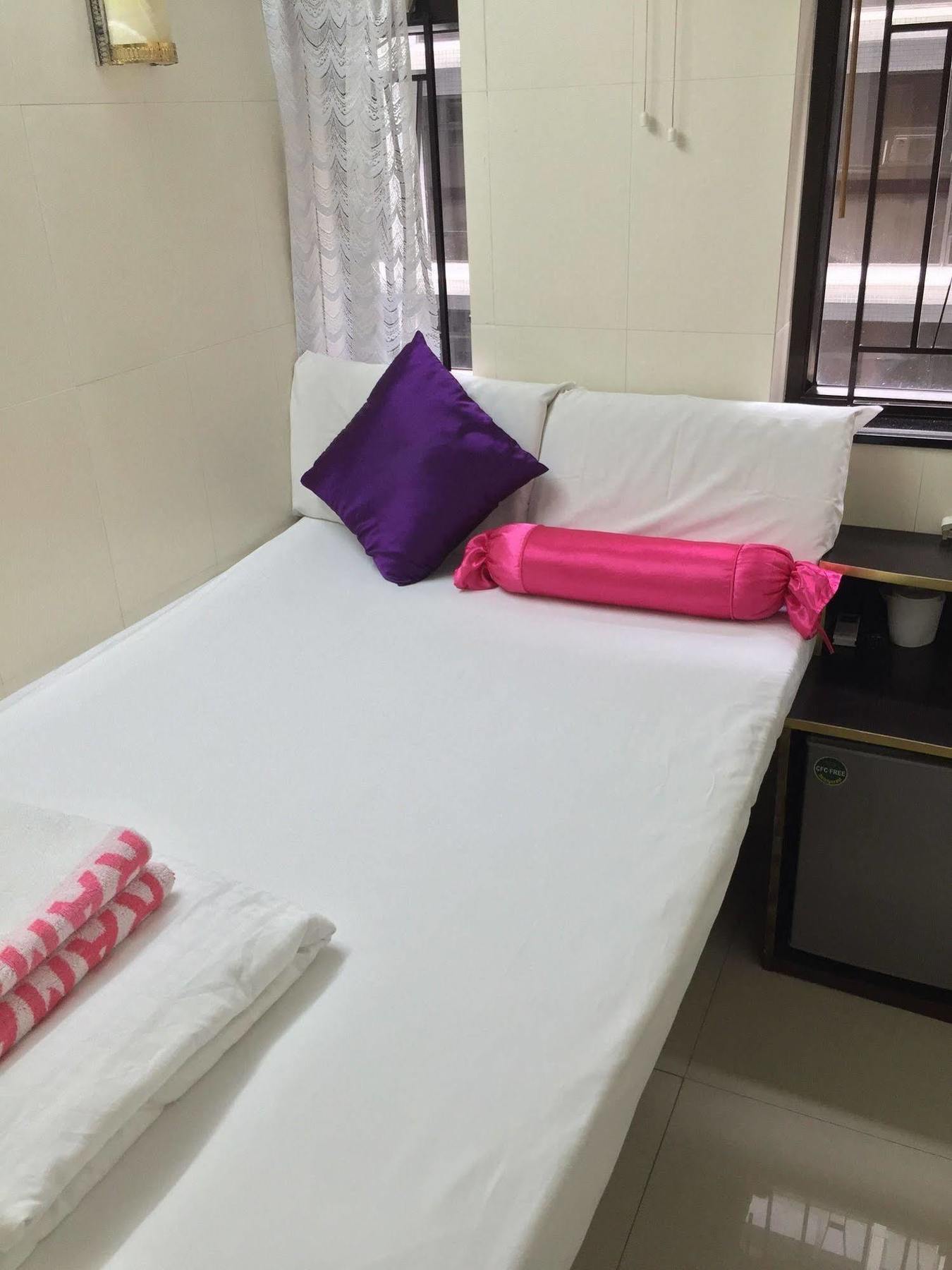 New Fortunate Guest House ฮ่องกง ภายนอก รูปภาพ