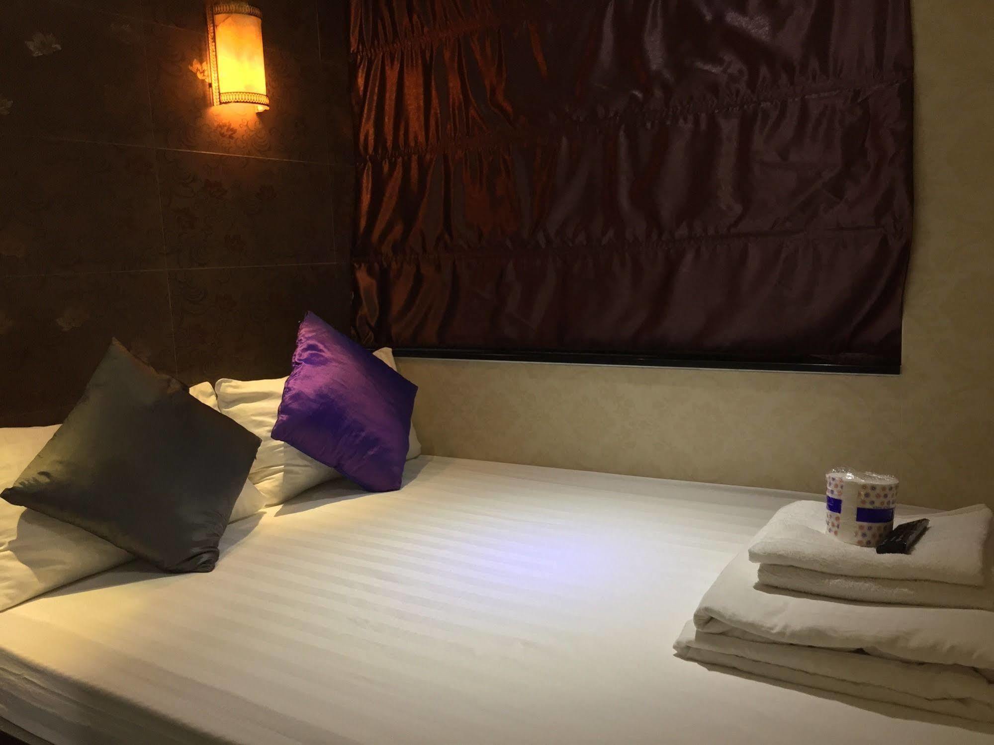 New Fortunate Guest House ฮ่องกง ภายนอก รูปภาพ