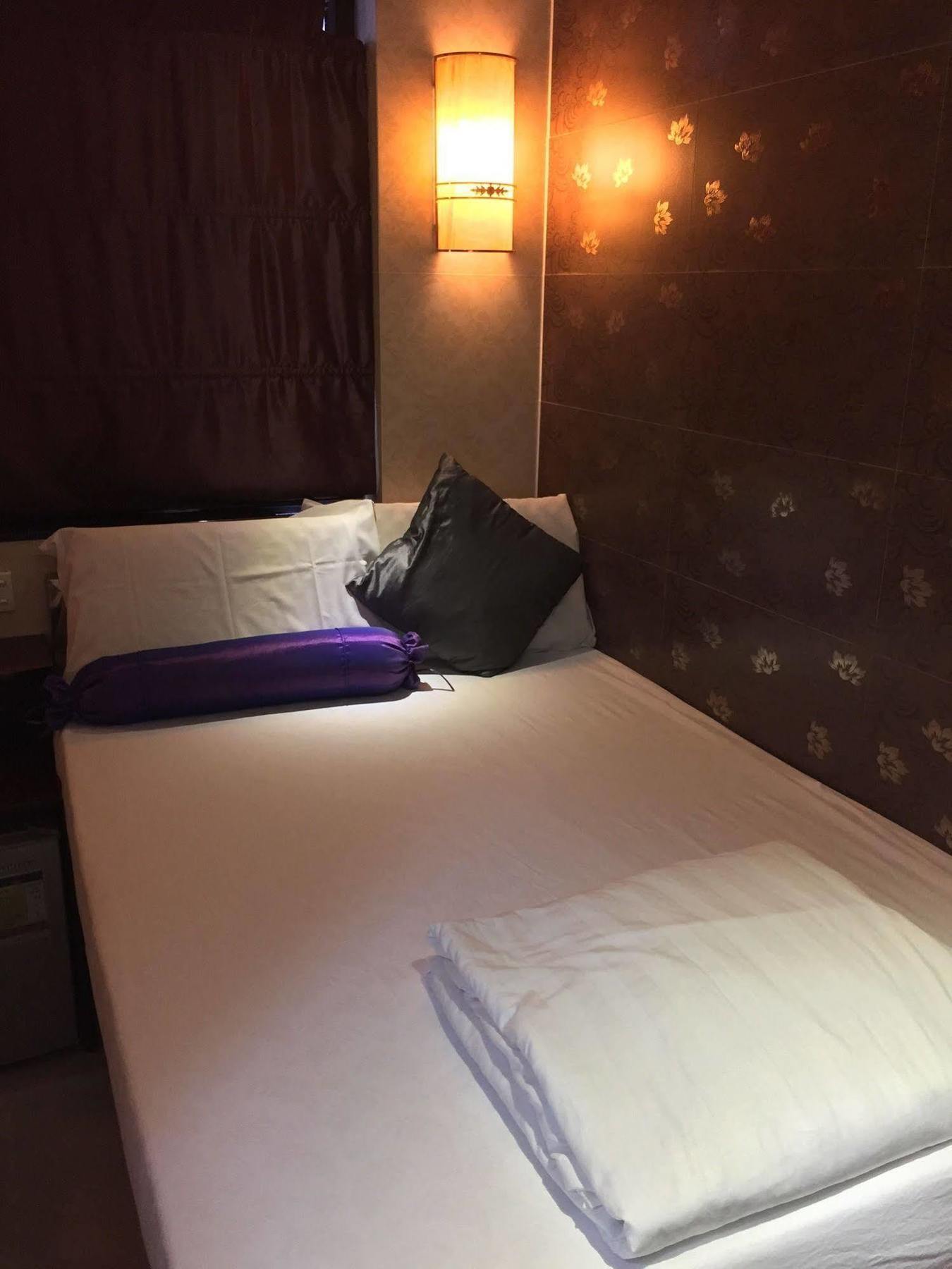 New Fortunate Guest House ฮ่องกง ภายนอก รูปภาพ